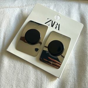 NWT‎ Zara Large Metal Silver Black Plate Earrings
